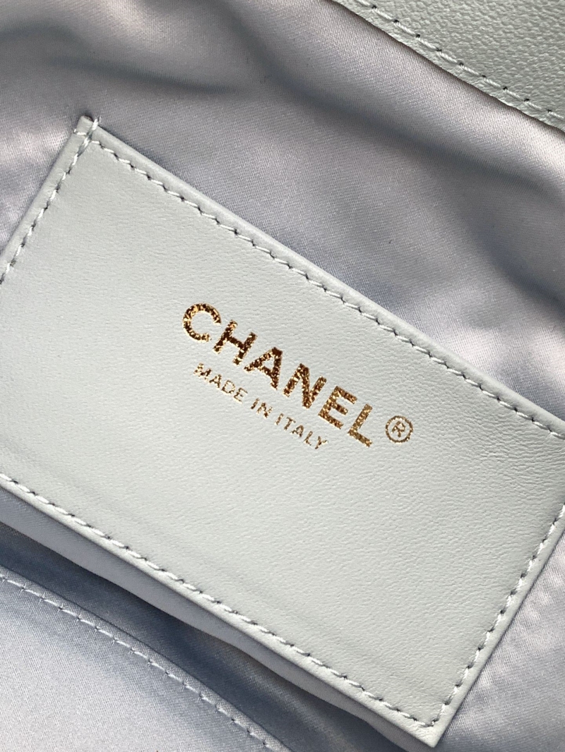 Ch**el 25c hobo bags